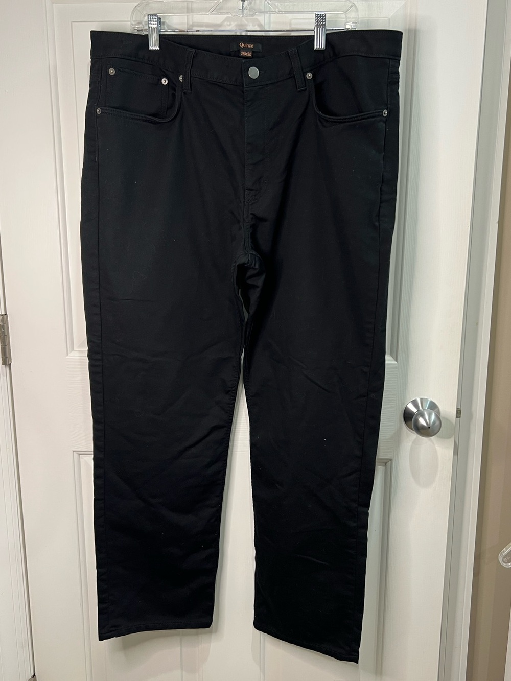 Quince Comfort stretch men’s Travelers 5 pocket pants black straight 38x 30